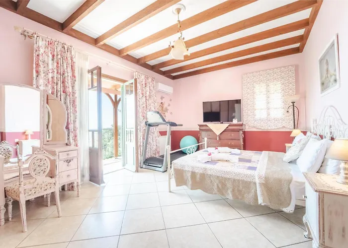 Villa Kefalonia - Charming 3 Bedroom Gardenia Spartià