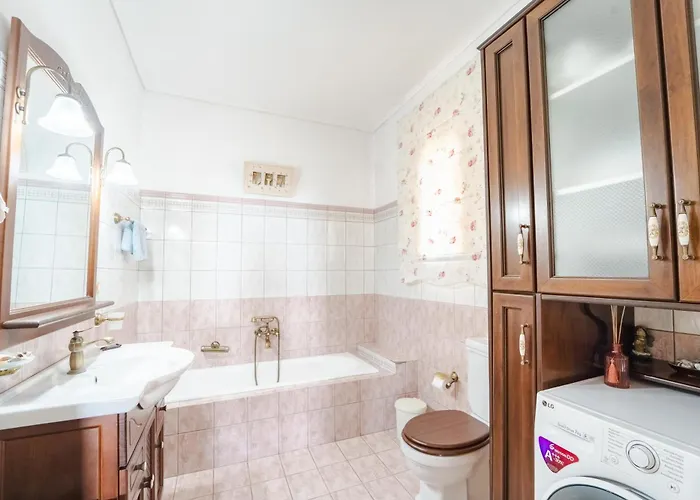 Kefalonia - Charming 3 Bedroom Gardenia Villa