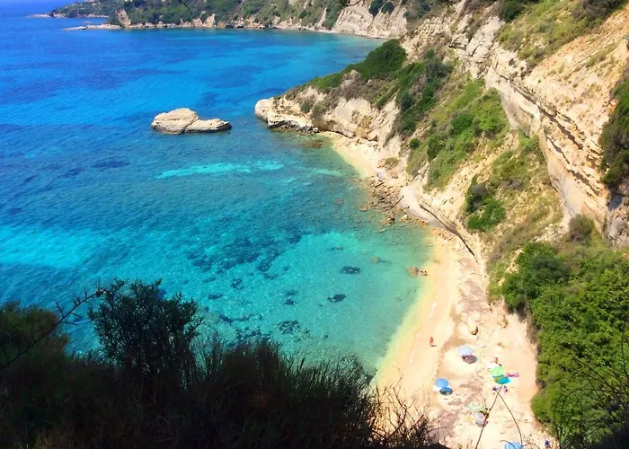 Villa Kefalonia - Charming 3 Bedroom Gardenia *