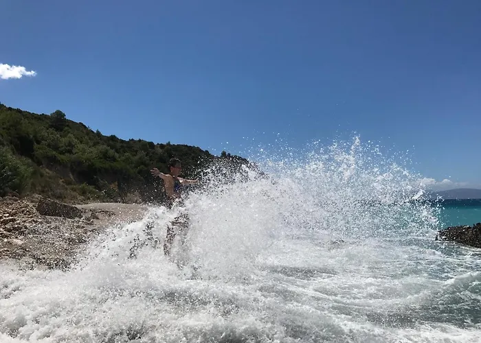 Kefalonia - Charming 3 Bedroom Gardenia Spartià